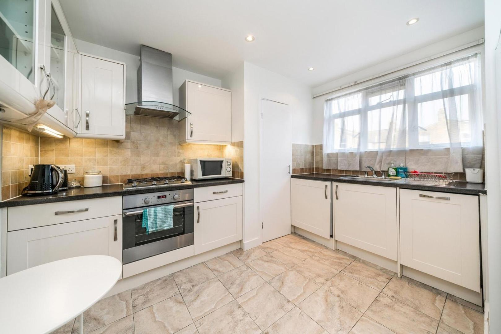 New 2Bd Flat Heart Of Battersea - Close To Station Londra Esterno foto