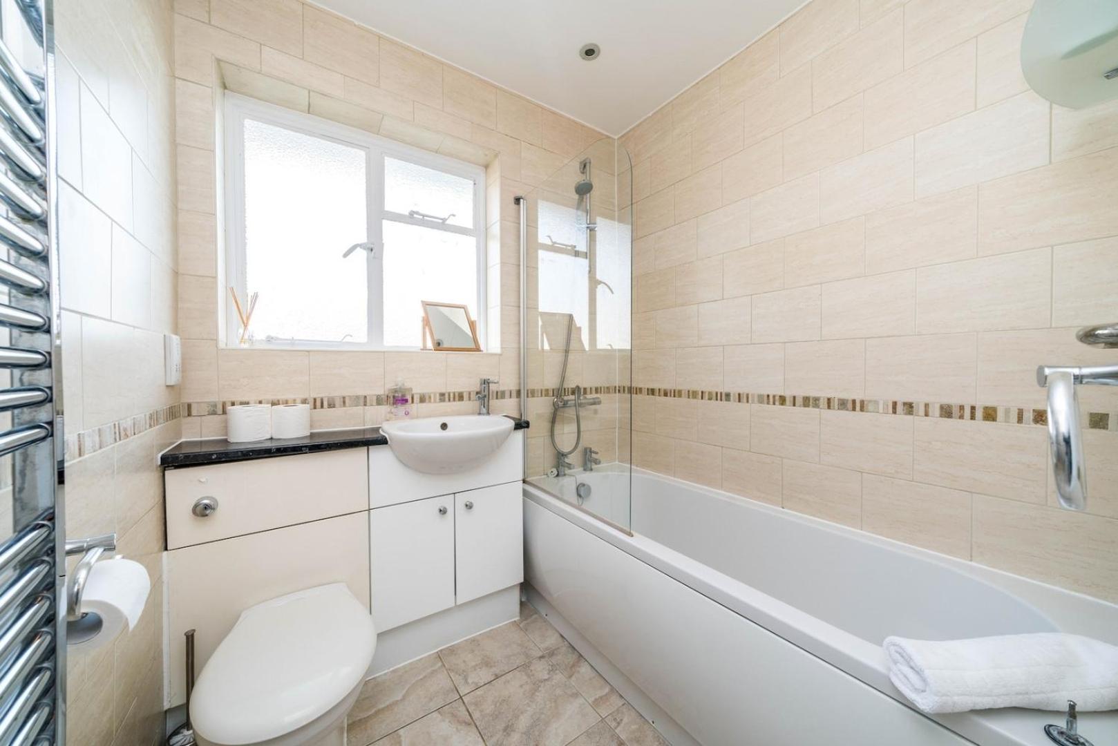 New 2Bd Flat Heart Of Battersea - Close To Station Londra Esterno foto